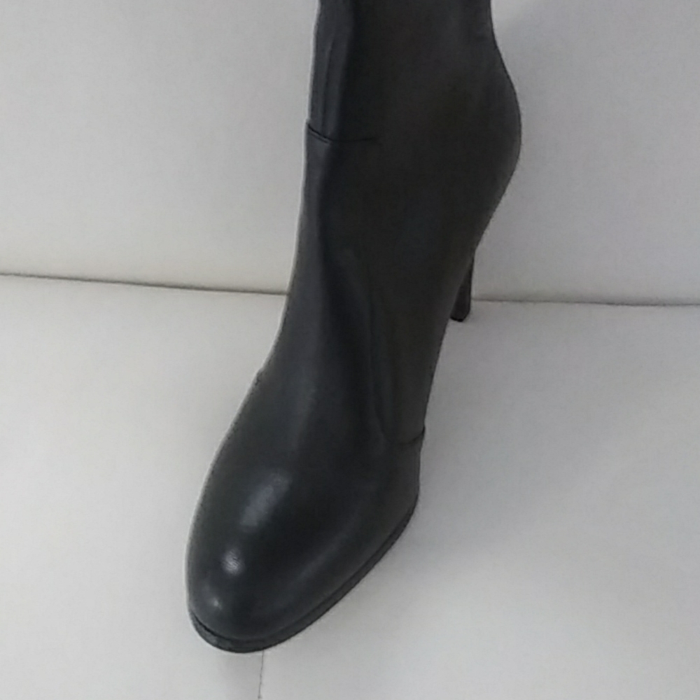 Boots by Ralph Lauren - Picture 3 of 4